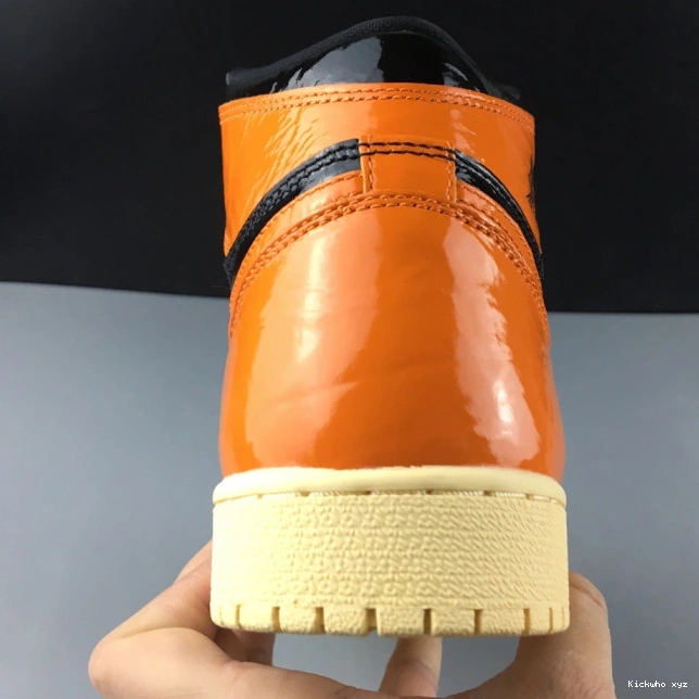 Air Jordan High Backboard - Shattered Retro 1 555088-028 3.0 0715